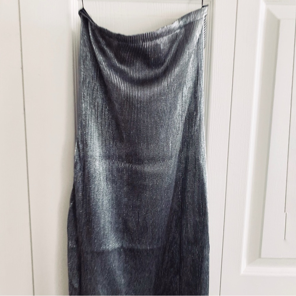 Revolve Dress - Picture 5 of 6